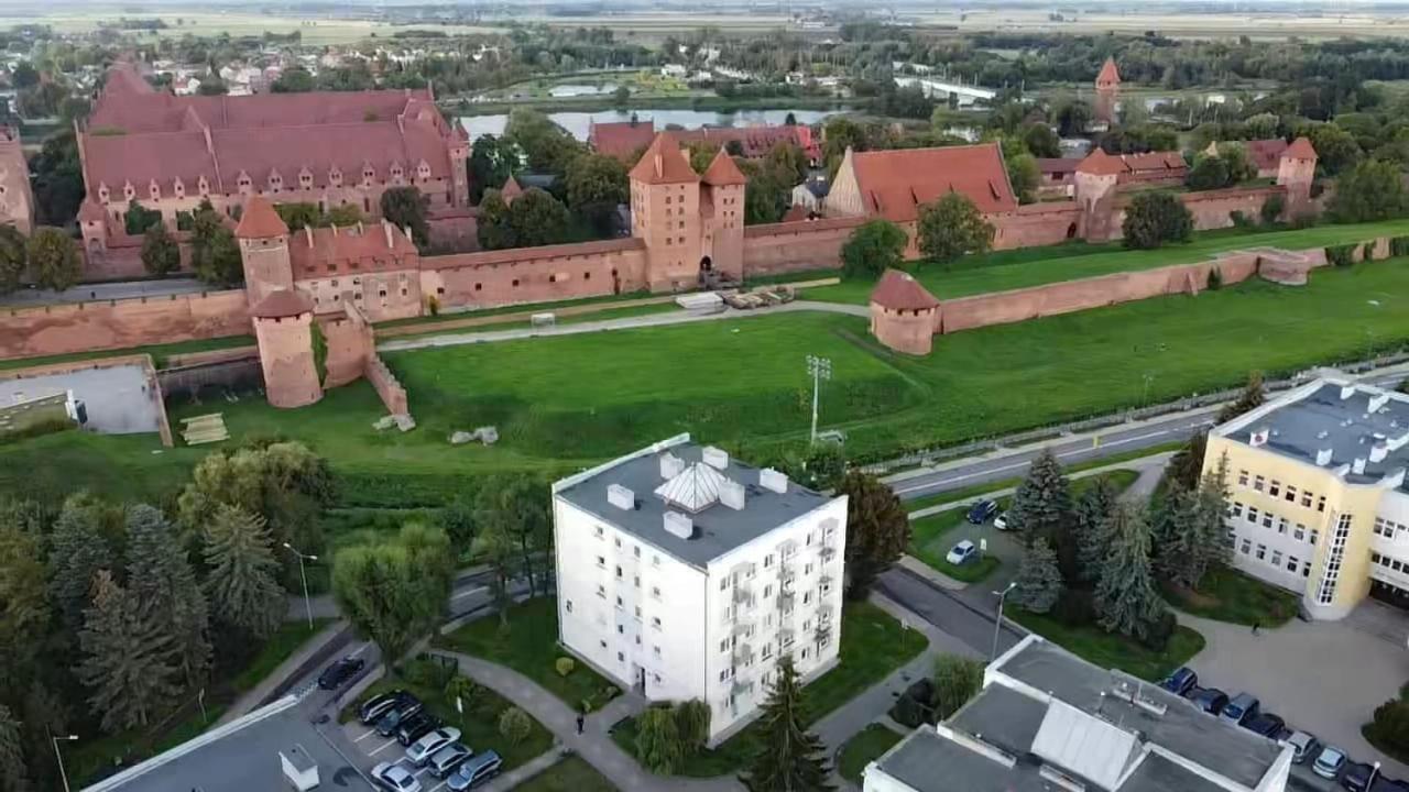 Apartament Okno Na Zamek Malbork Dış mekan fotoğraf